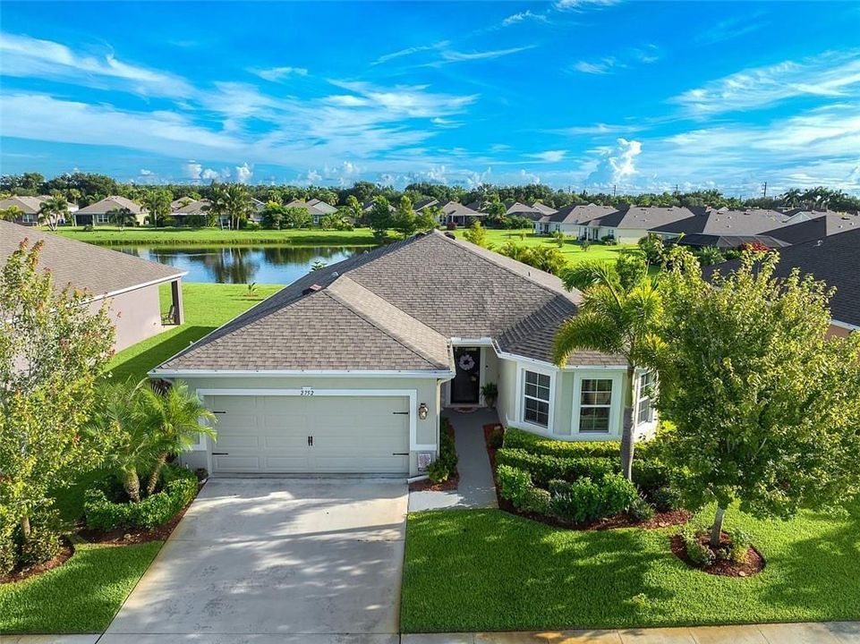 Activo con contrato: $379,900 (3 camas, 2 baños, 1736 Pies cuadrados)