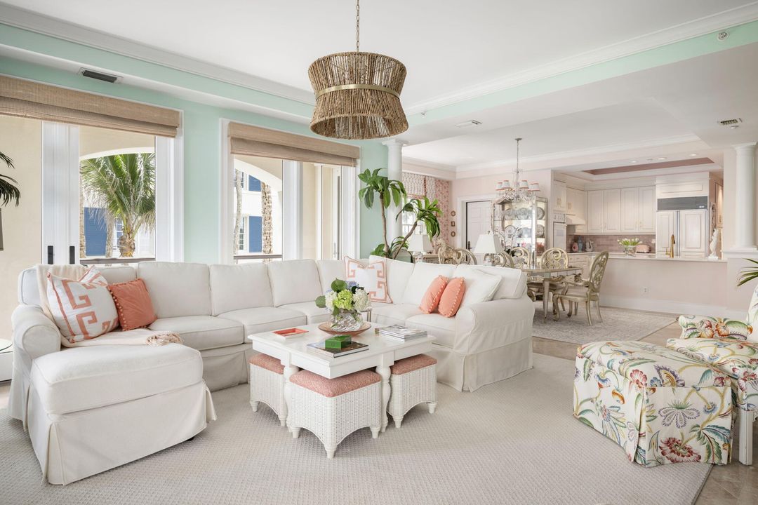 Active With Contract: $2,300,000 (3 beds, 3 baths, 2252 Square Feet)