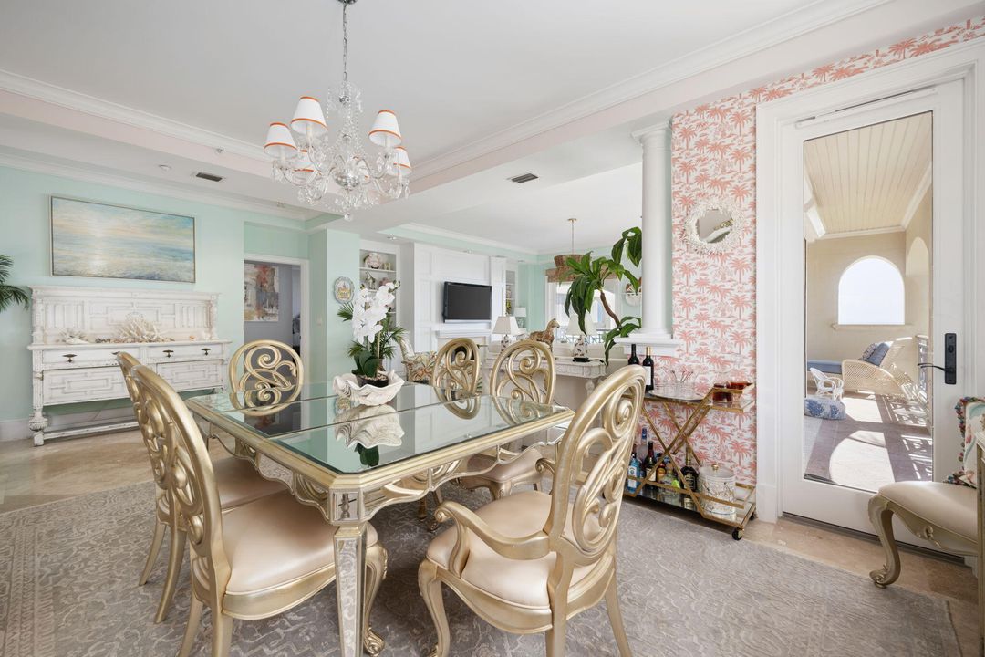 Active With Contract: $2,300,000 (3 beds, 3 baths, 2252 Square Feet)