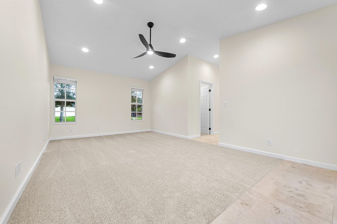 En Venta: $665,000 (3 camas, 3 baños, 1991 Pies cuadrados)