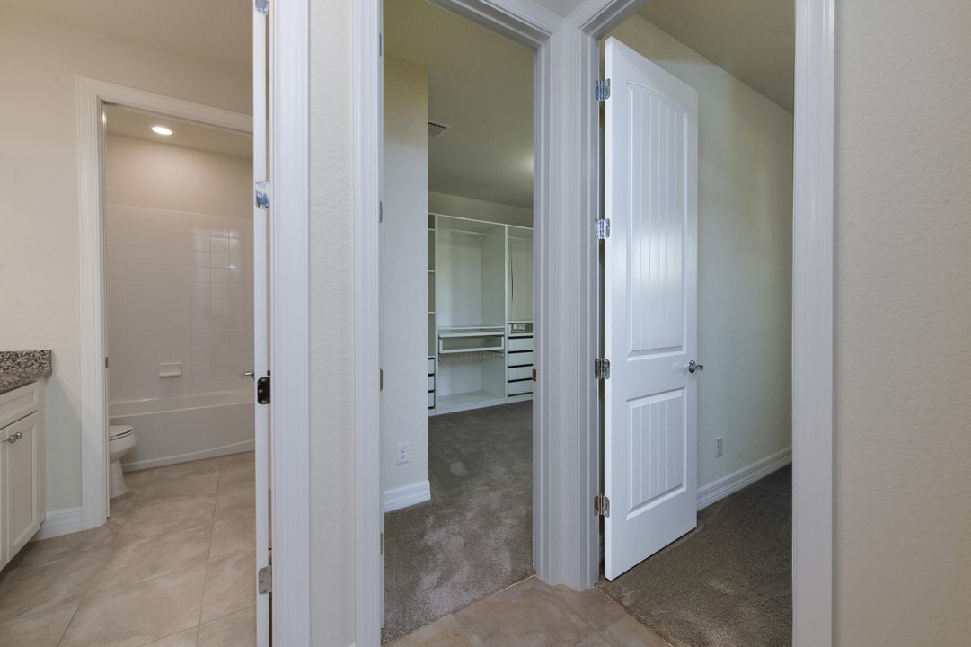 For Rent: $3,800 (4 beds, 3 baths, 2503 Square Feet)