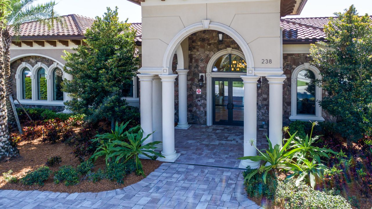 For Rent: $3,800 (4 beds, 3 baths, 2503 Square Feet)