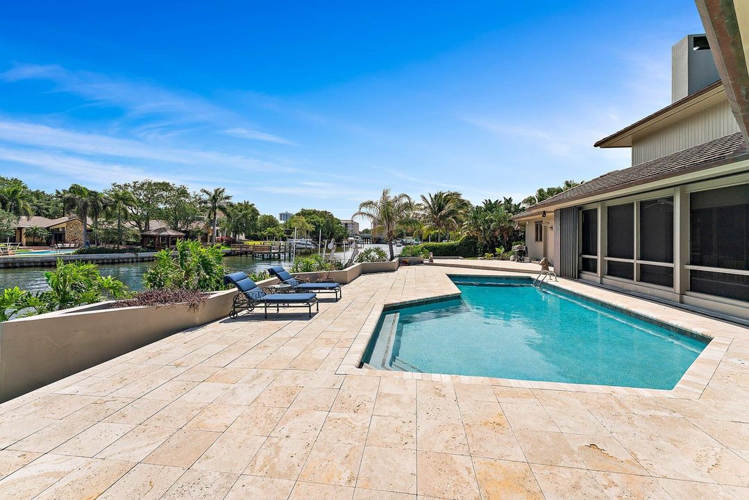 For Sale: $5,450,000 (4 beds, 5 baths, 4582 Square Feet)