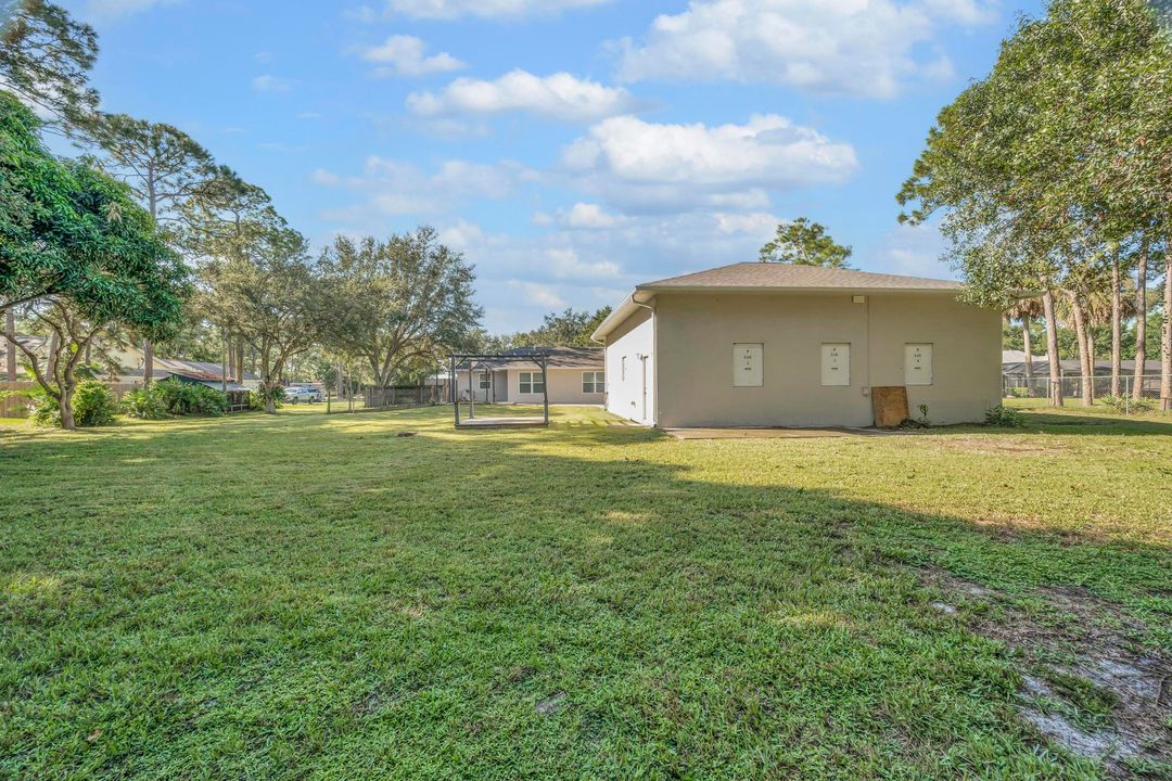 For Sale: $725,000 (3 beds, 2 baths, 1720 Square Feet)