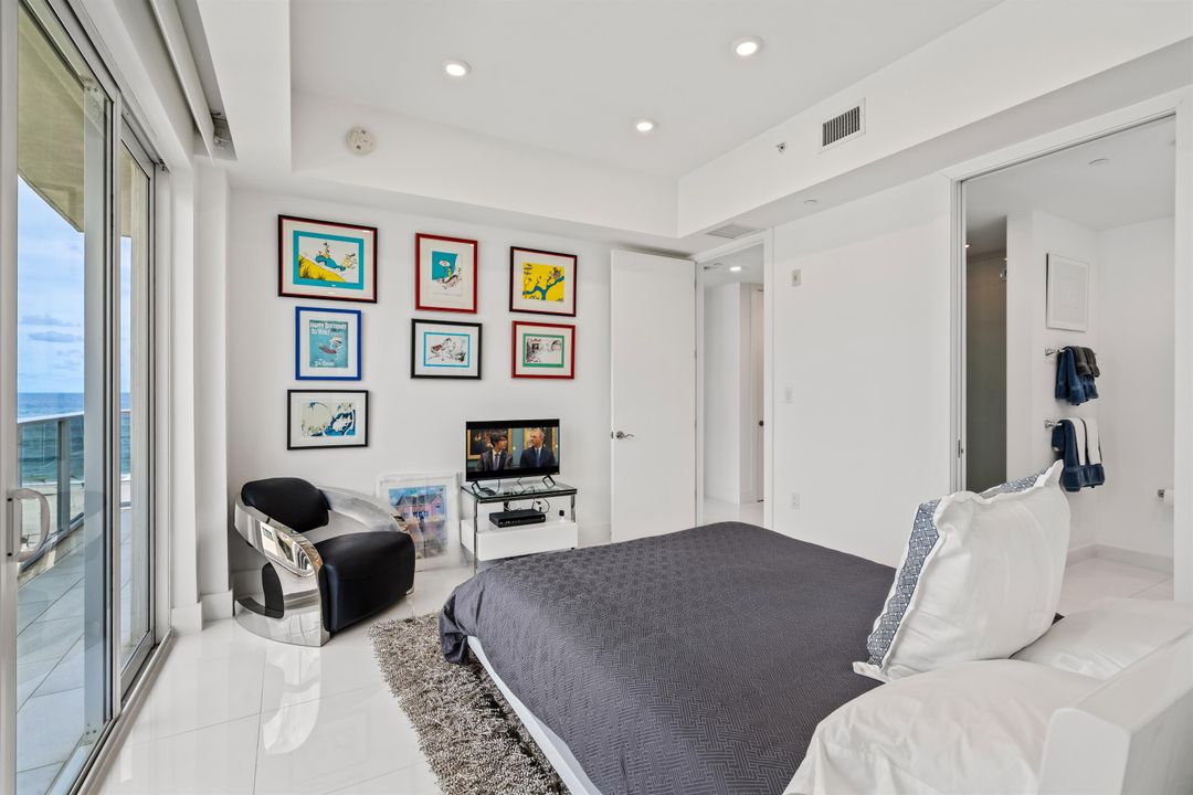 For Sale: $3,795,000 (3 beds, 2 baths, 2306 Square Feet)