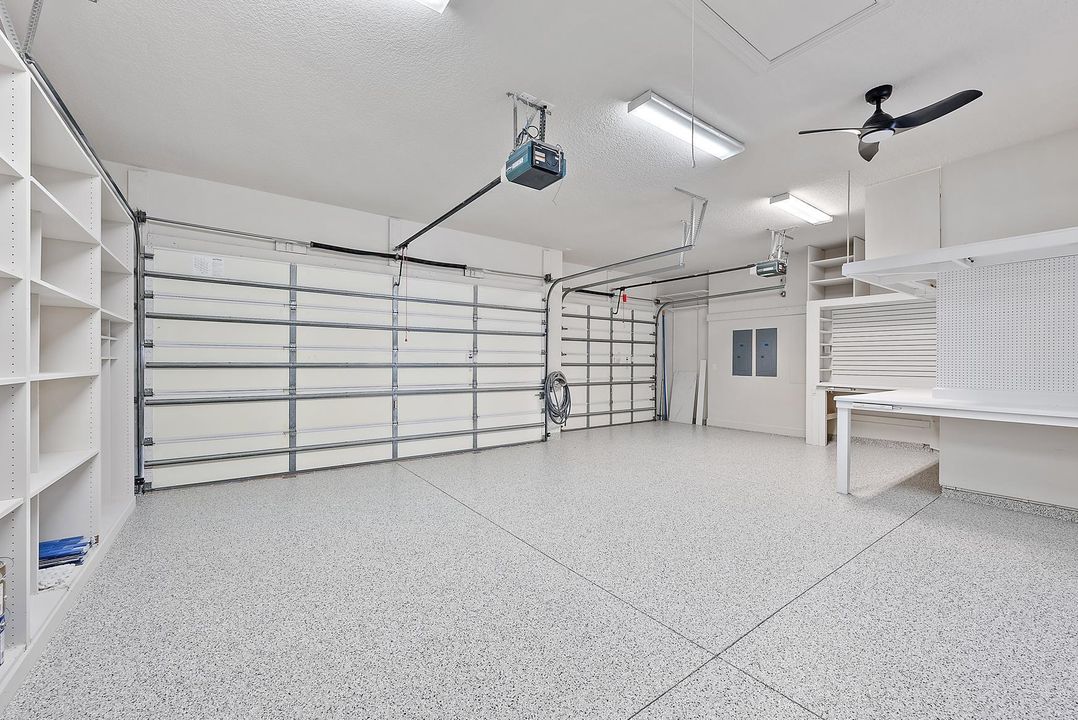 Activo con contrato: $2,539,000 (4 camas, 3 baños, 3741 Pies cuadrados)