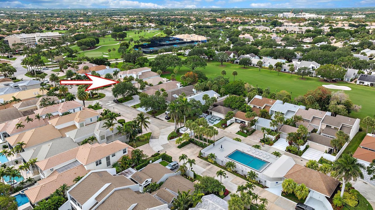 Activo con contrato: $2,539,000 (4 camas, 3 baños, 3741 Pies cuadrados)