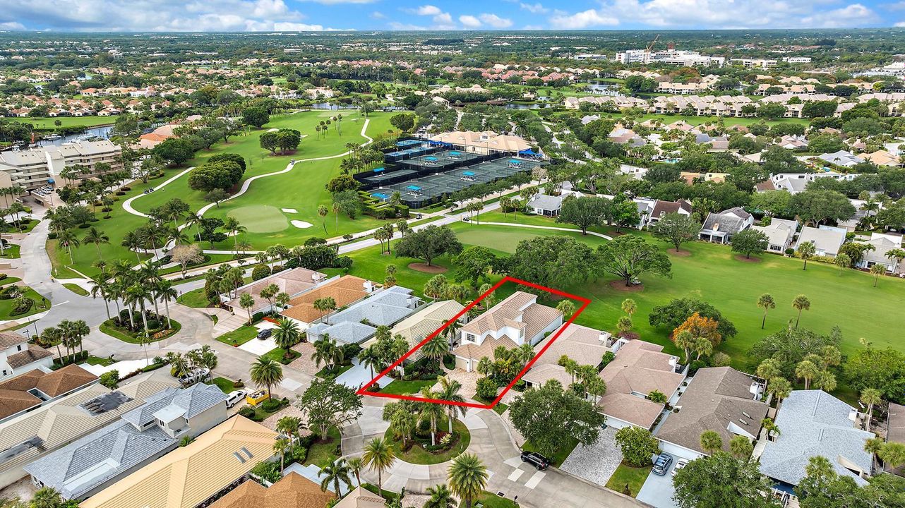 Activo con contrato: $2,539,000 (4 camas, 3 baños, 3741 Pies cuadrados)