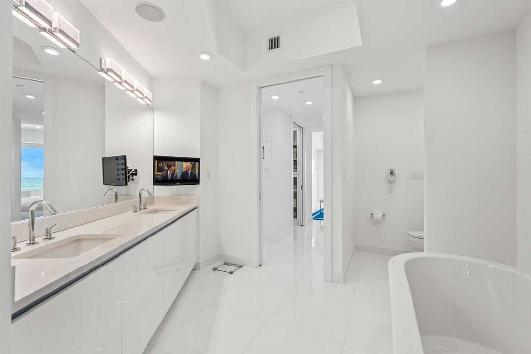 For Sale: $3,795,000 (3 beds, 2 baths, 2306 Square Feet)