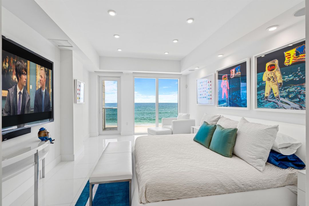 For Sale: $3,795,000 (3 beds, 2 baths, 2306 Square Feet)