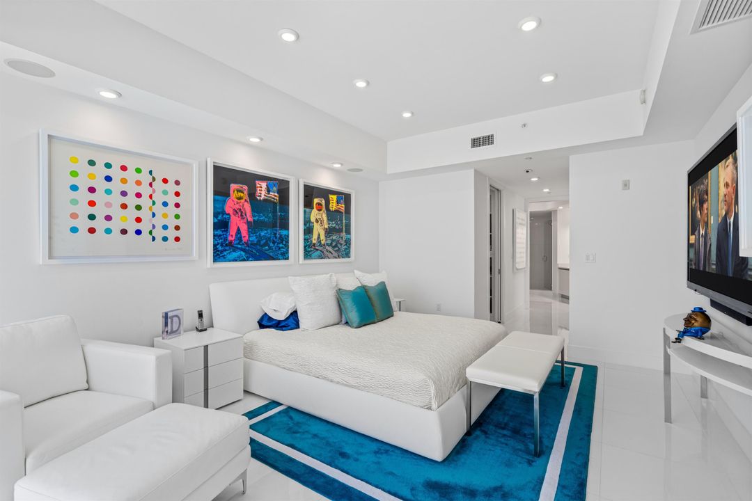 For Sale: $3,795,000 (3 beds, 2 baths, 2306 Square Feet)