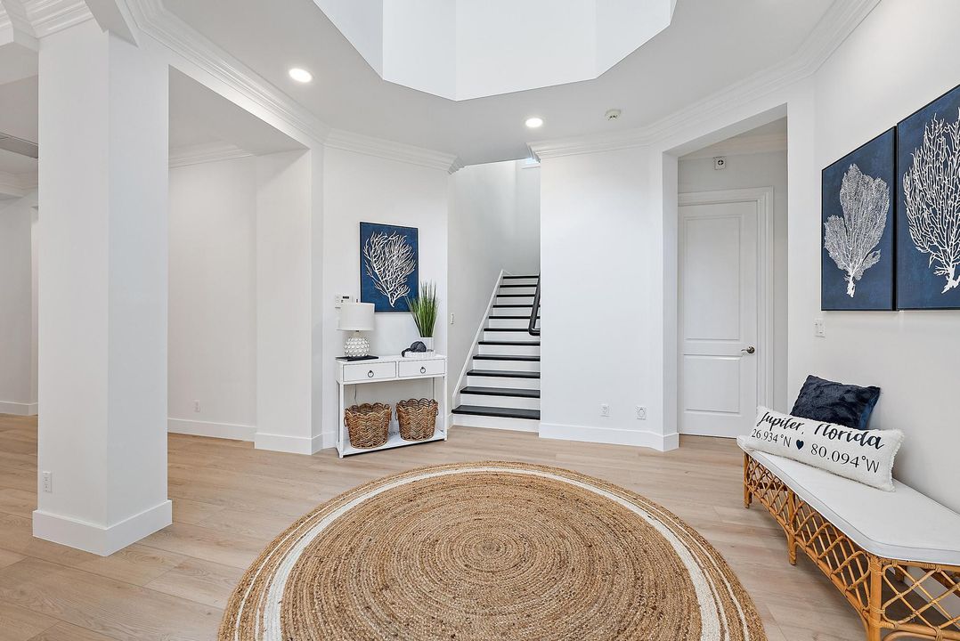 Activo con contrato: $2,539,000 (4 camas, 3 baños, 3741 Pies cuadrados)