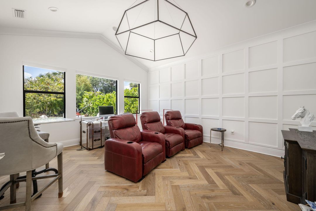 Active With Contract: $2,550,000 (3 beds, 3 baths, 3263 Square Feet)