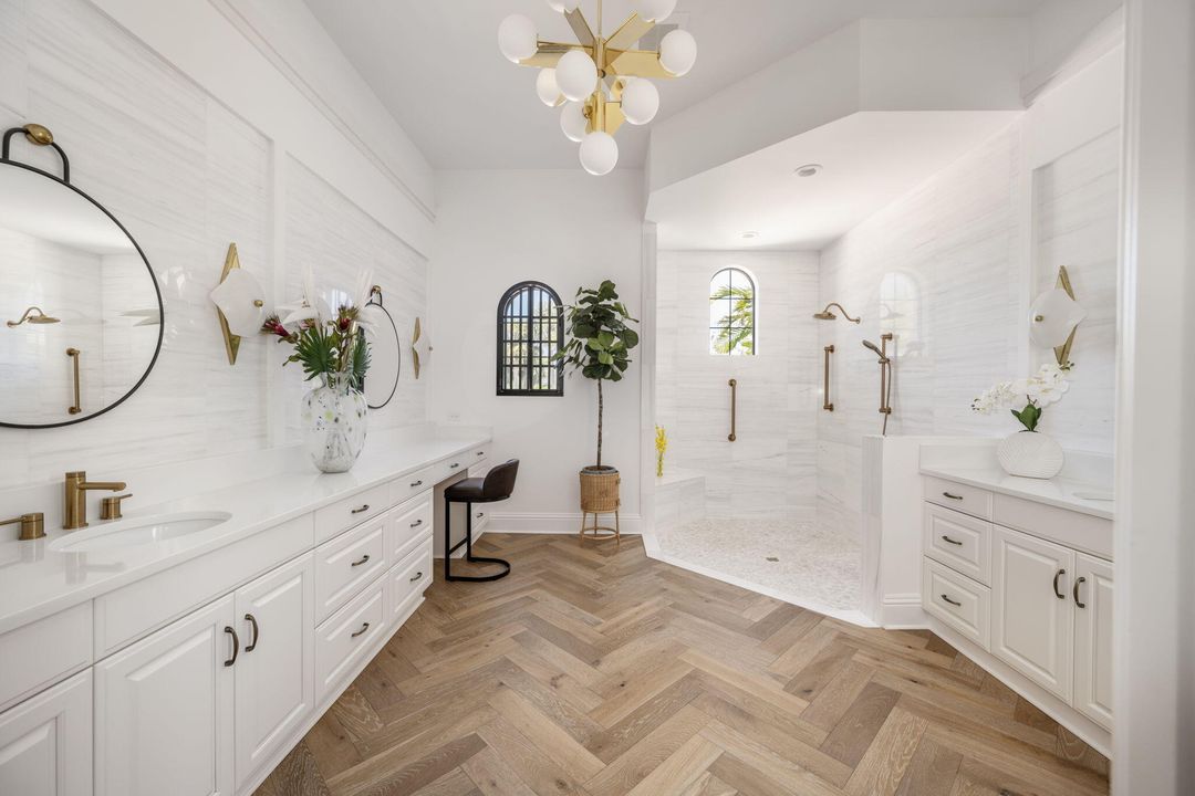 Active With Contract: $2,550,000 (3 beds, 3 baths, 3263 Square Feet)