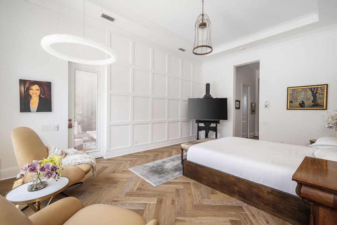 Active With Contract: $2,550,000 (3 beds, 3 baths, 3263 Square Feet)