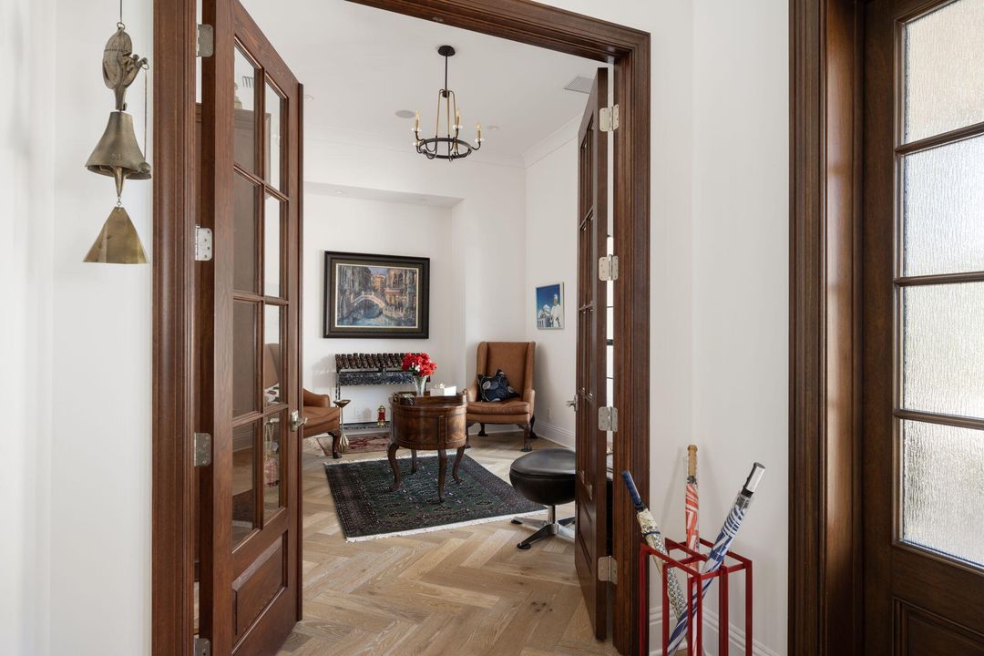 Active With Contract: $2,550,000 (3 beds, 3 baths, 3263 Square Feet)