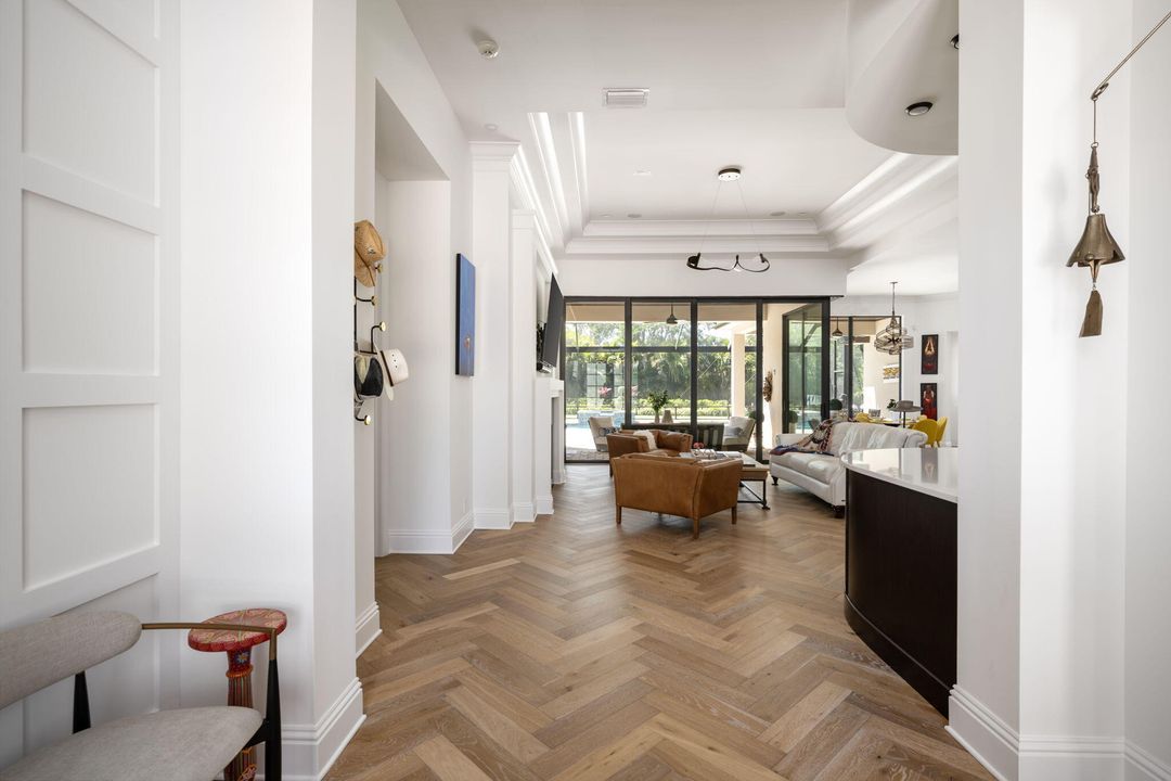 Active With Contract: $2,550,000 (3 beds, 3 baths, 3263 Square Feet)