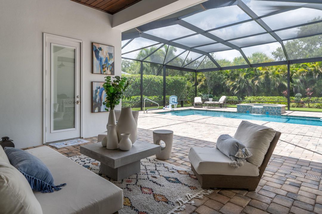 Active With Contract: $2,550,000 (3 beds, 3 baths, 3263 Square Feet)