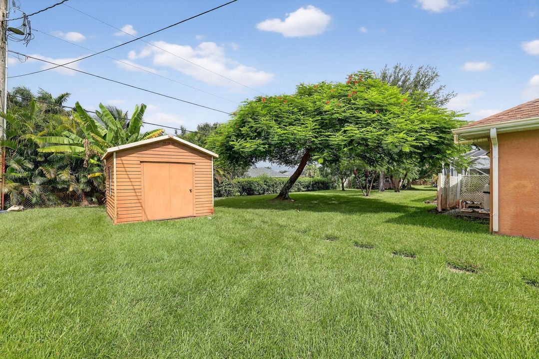 合同活跃: $530,000 (4 贝兹, 2 浴室, 2185 平方英尺)