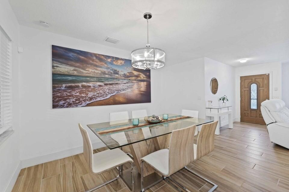 En Renta: $6,500 (3 camas, 2 baños, 1700 Pies cuadrados)