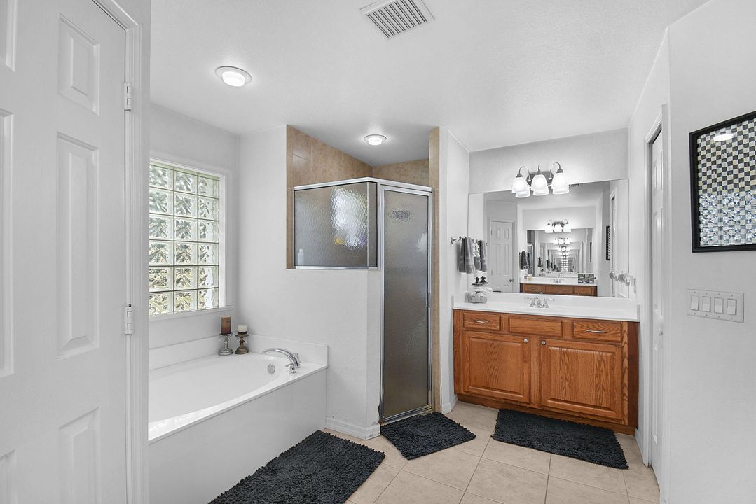 For Sale: $625,000 (3 beds, 2 baths, 1939 Square Feet)