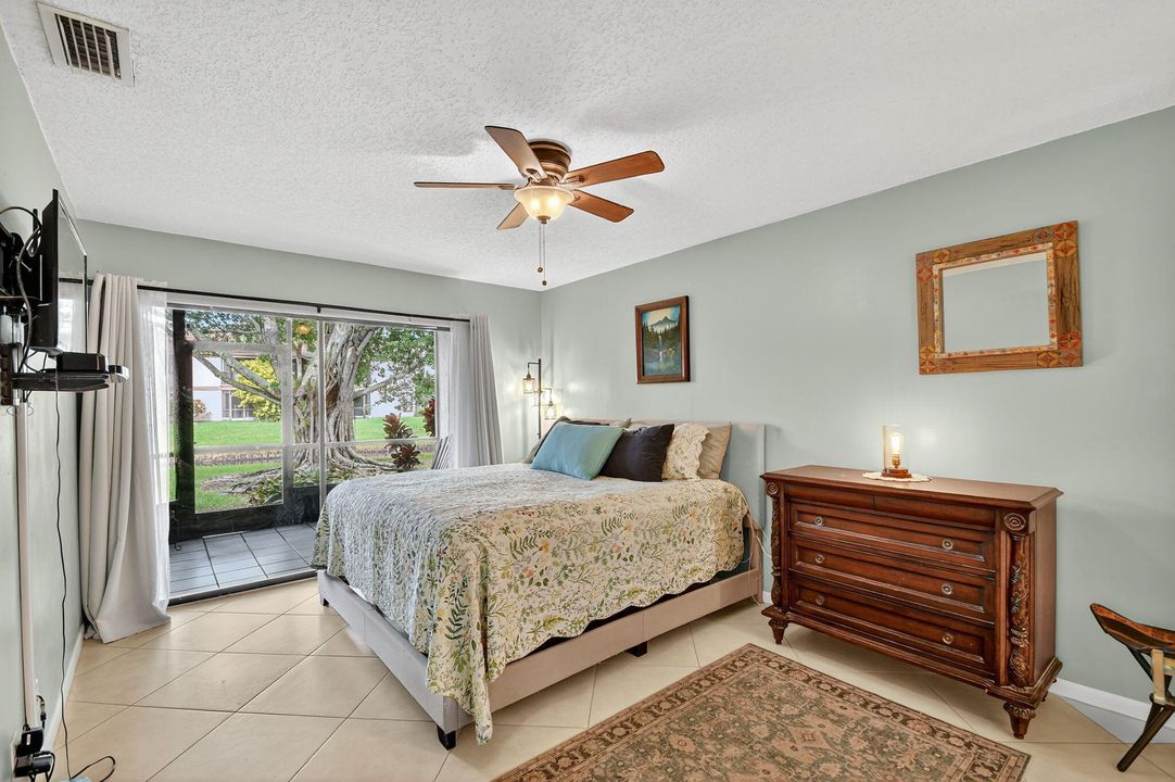 На продажу: $269,000 (3 спален, 2 ванн, 1225 Квадратных фут)