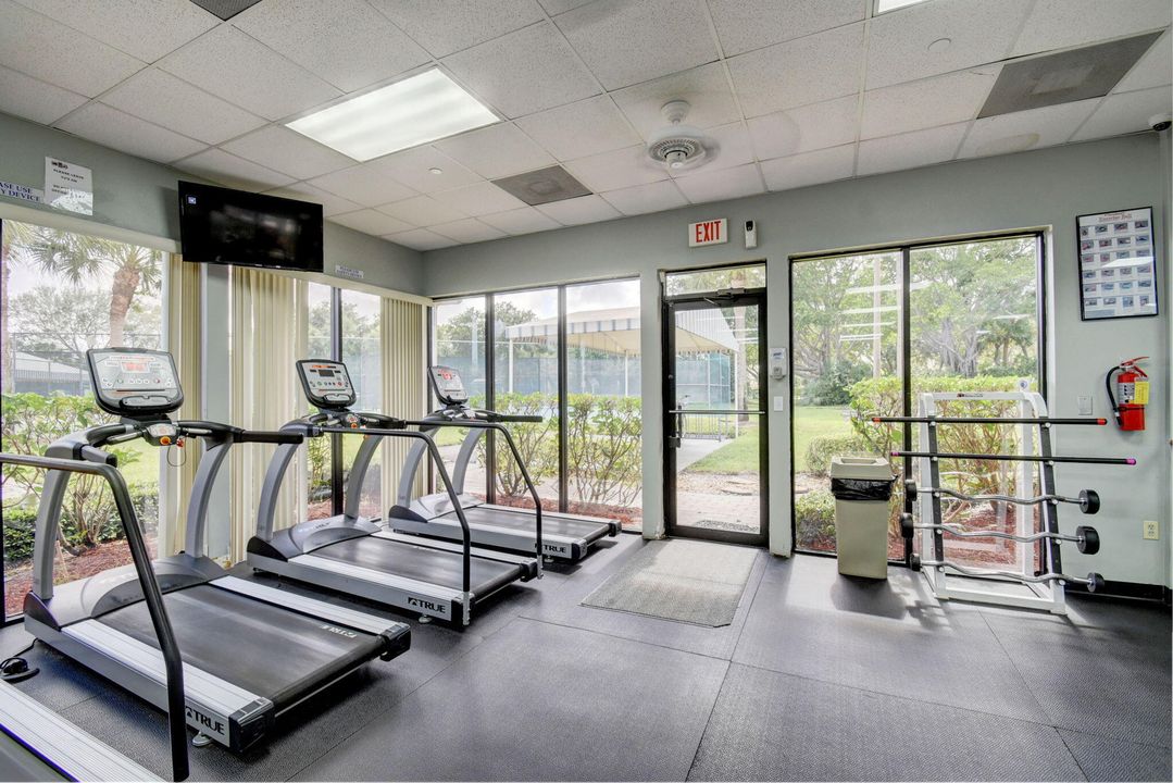 На продажу: $269,000 (3 спален, 2 ванн, 1225 Квадратных фут)