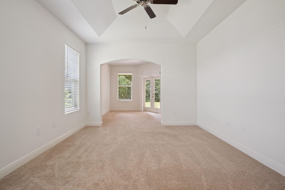 For Sale: $549,000 (4 beds, 3 baths, 2577 Square Feet)