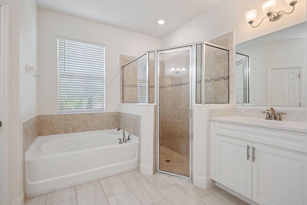 For Sale: $549,000 (4 beds, 3 baths, 2577 Square Feet)