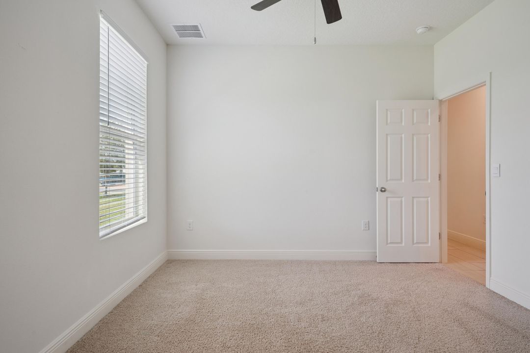 For Sale: $549,000 (4 beds, 3 baths, 2577 Square Feet)