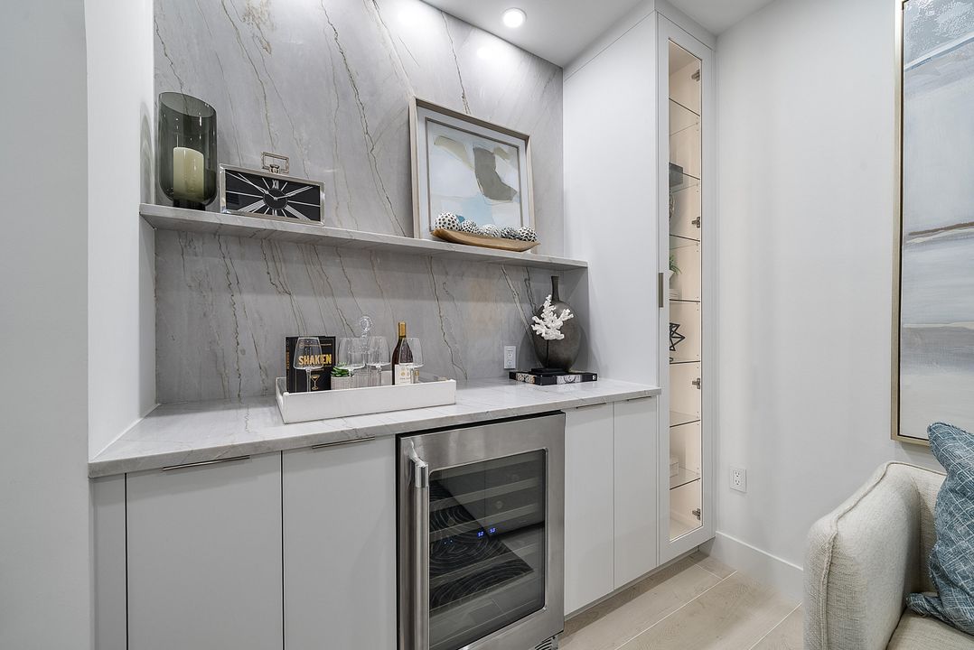 待售: $1,949,000 (3 贝兹, 2 浴室, 1586 平方英尺)