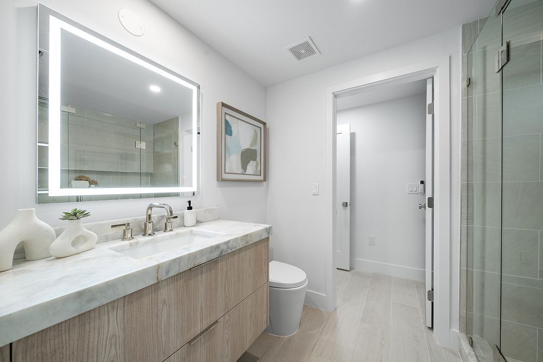 待售: $1,949,000 (3 贝兹, 2 浴室, 1586 平方英尺)