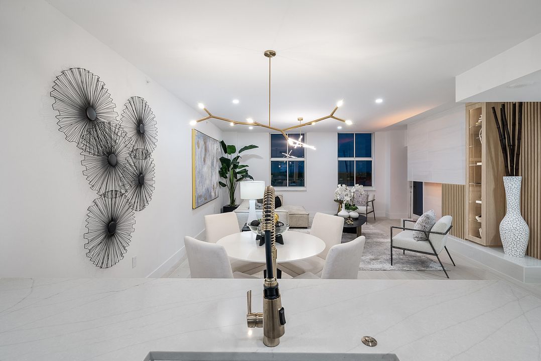 待售: $1,949,000 (3 贝兹, 2 浴室, 1586 平方英尺)