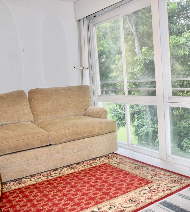 合同活跃: $3,500 (2 贝兹, 2 浴室, 1000 平方英尺)