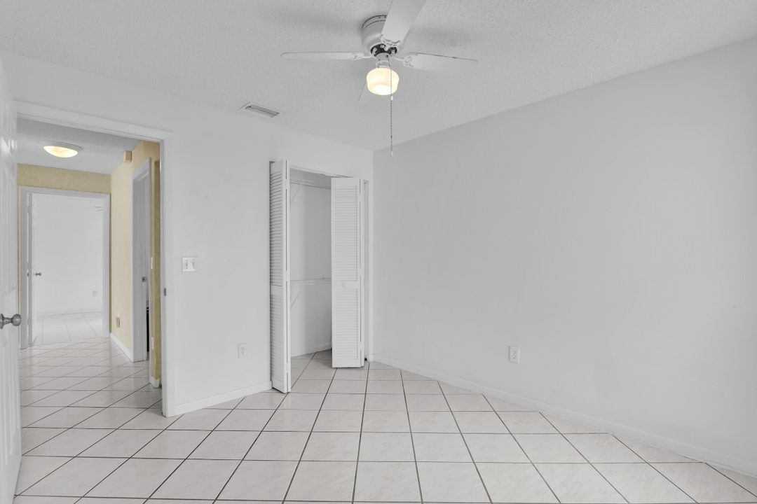 Под контрактом: $499,000 (3 спален, 2 ванн, 1700 Квадратных фут)