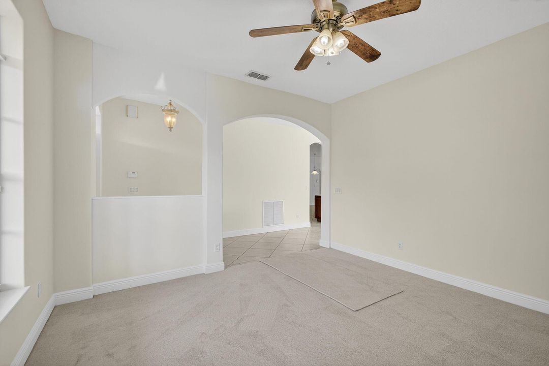 Active With Contract: $569,000 (4 beds, 2 baths, 2304 Square Feet)