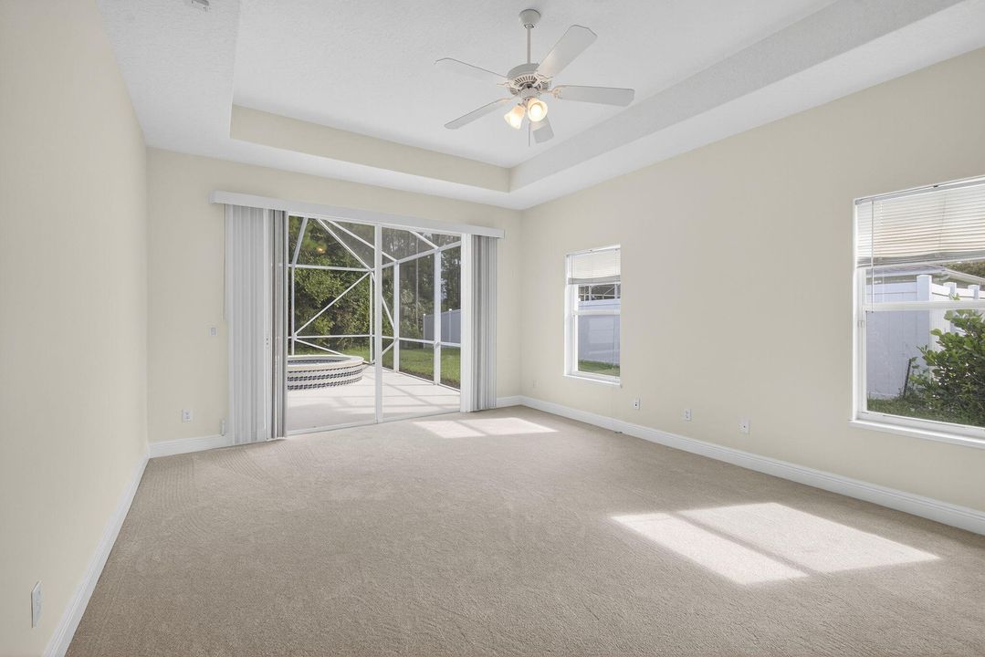 Active With Contract: $569,000 (4 beds, 2 baths, 2304 Square Feet)