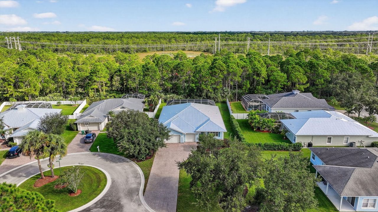 Active With Contract: $569,000 (4 beds, 2 baths, 2304 Square Feet)