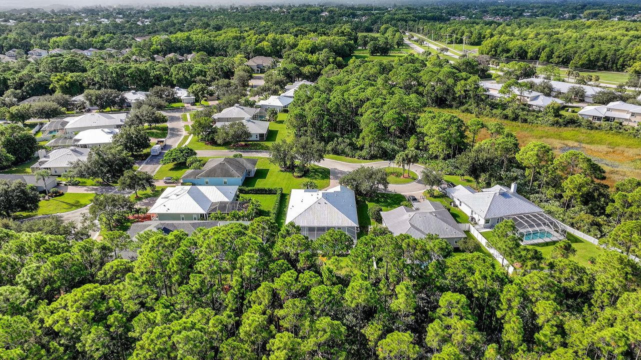 Active With Contract: $569,000 (4 beds, 2 baths, 2304 Square Feet)