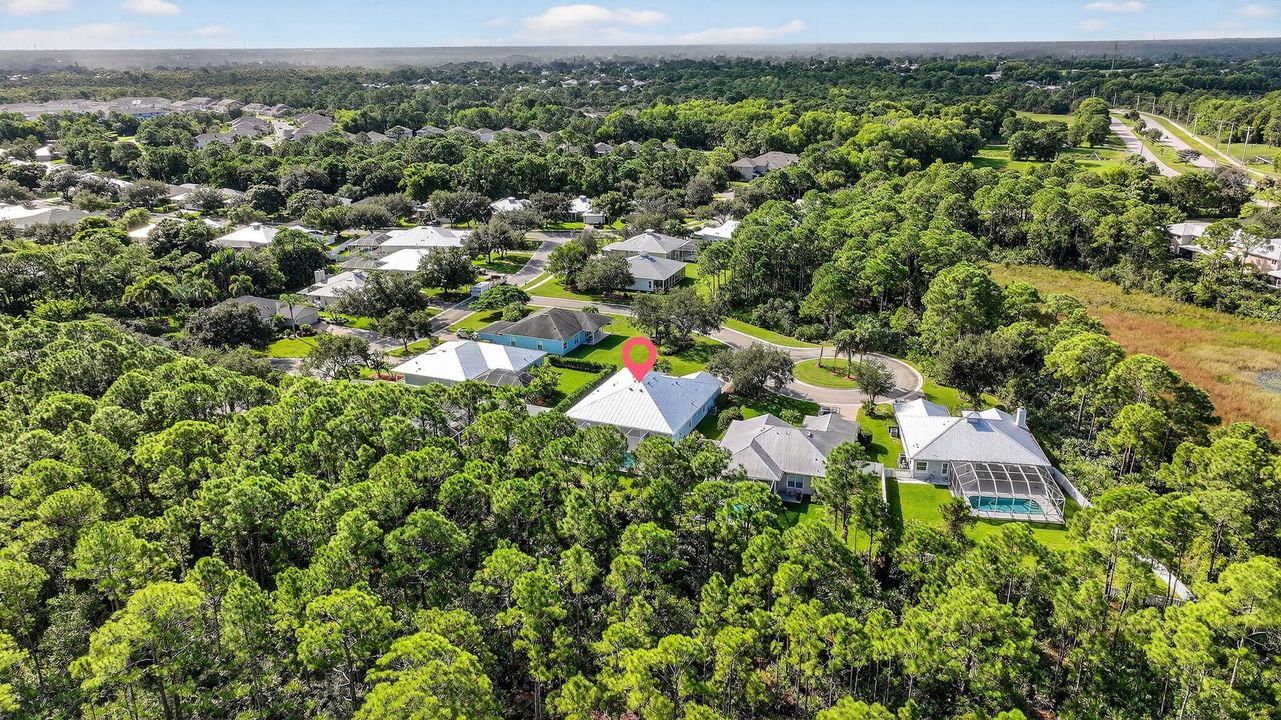 Active With Contract: $569,000 (4 beds, 2 baths, 2304 Square Feet)