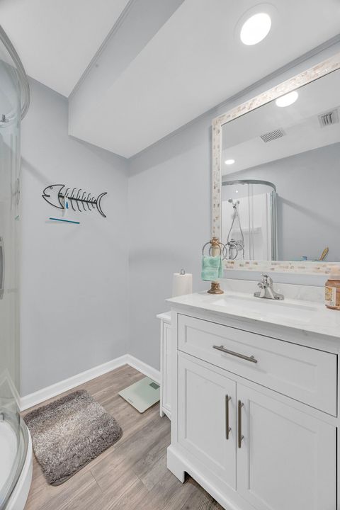 For Sale: $249,900 (2 beds, 2 baths, 1245 Square Feet)