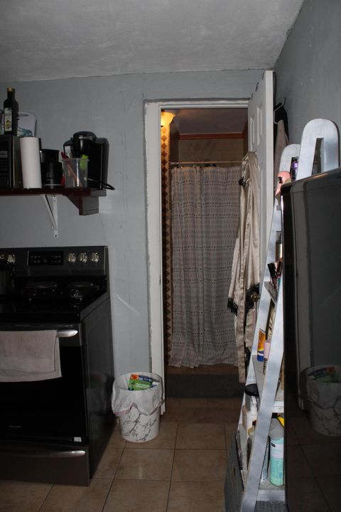 Active With Contract: $515,000 (4 beds, 4 baths, 1661 Square Feet)