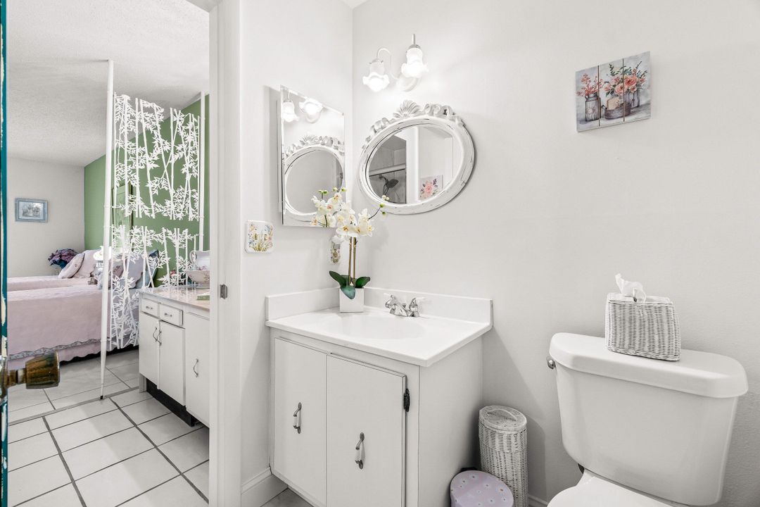 合同活跃: $132,500 (2 贝兹, 2 浴室, 989 平方英尺)