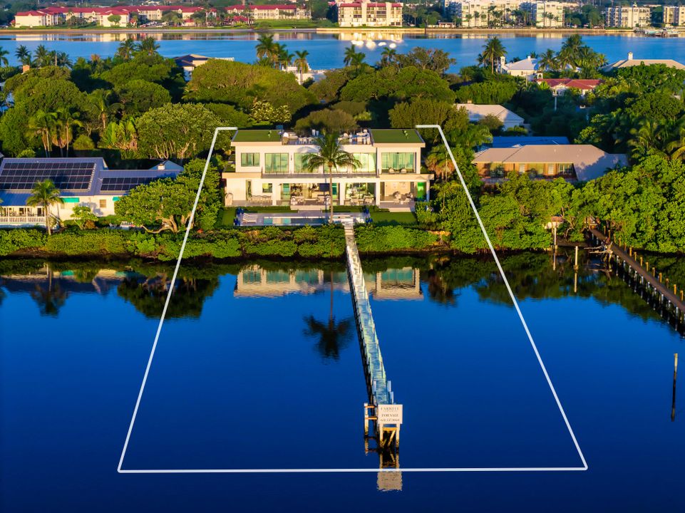 For Sale: $21,000,000 (7 beds, 8 baths, 7631 Square Feet)