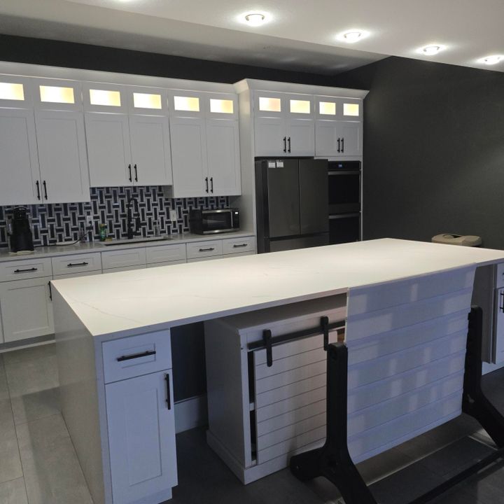 For Sale: $269,000 (2 beds, 2 baths, 1303 Square Feet)