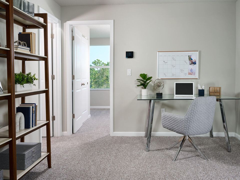 Active With Contract: $312,430 (3 beds, 2 baths, 1808 Square Feet)