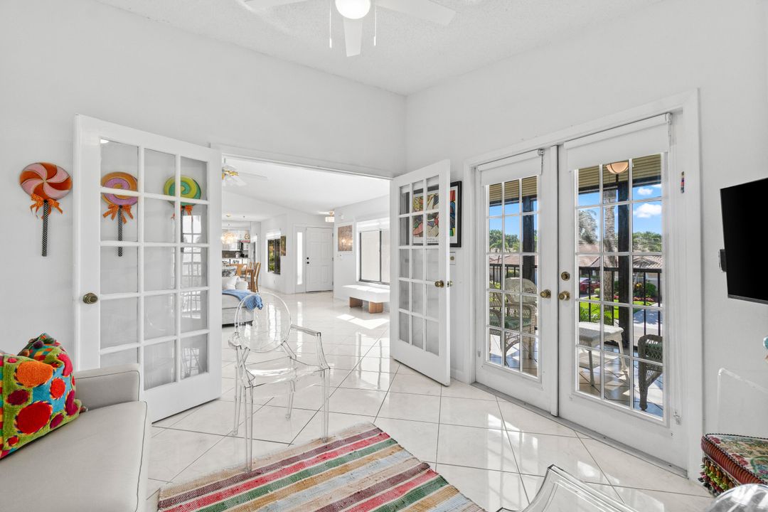 Под контрактом: $10,500 (2 спален, 2 ванн, 1728 Квадратных фут)