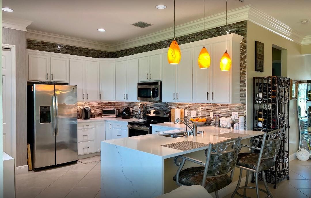 Active With Contract: $2,700 (2 beds, 2 baths, 1809 Square Feet)