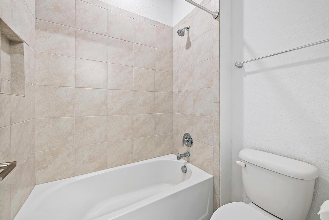 Active With Contract: $780,000 (4 beds, 3 baths, 2838 Square Feet)