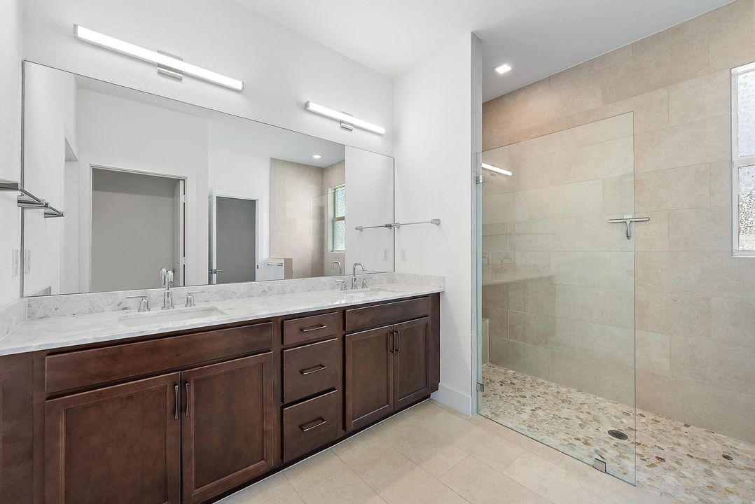 Active With Contract: $780,000 (4 beds, 3 baths, 2838 Square Feet)